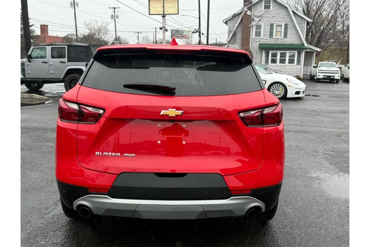 $16900 : 2019 Blazer image 5