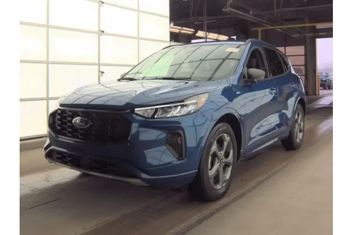 $22299 : Ford Escape 2023 AWD ST-Line image 2