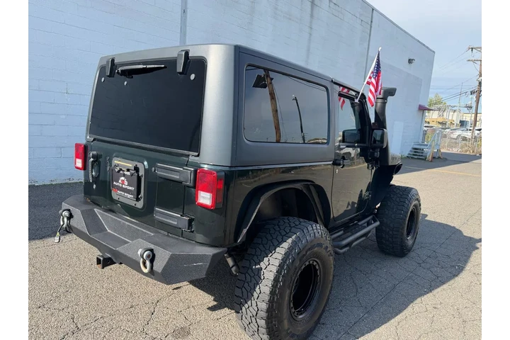 $10488 : 2012 Wrangler 4WD 2dr Sahara image 6