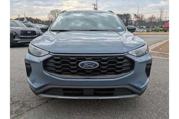 $24235 : Ford Escape 2025 ST-Line 4dr image 9