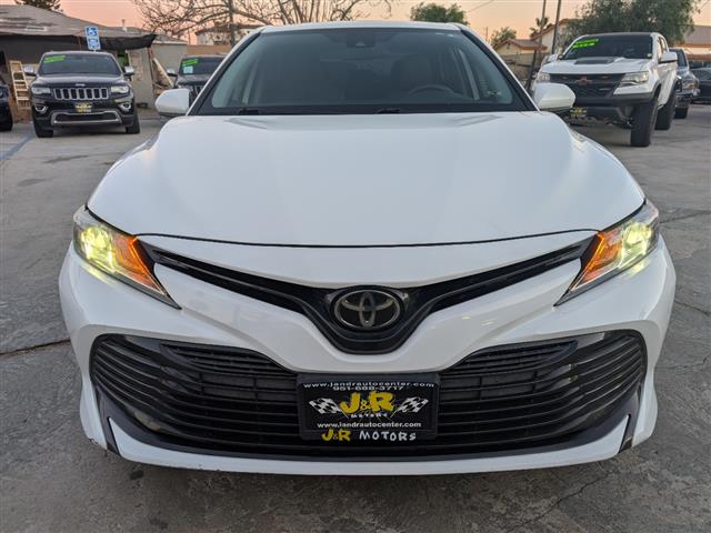 $18995 : 2019 Camry XLE image 2