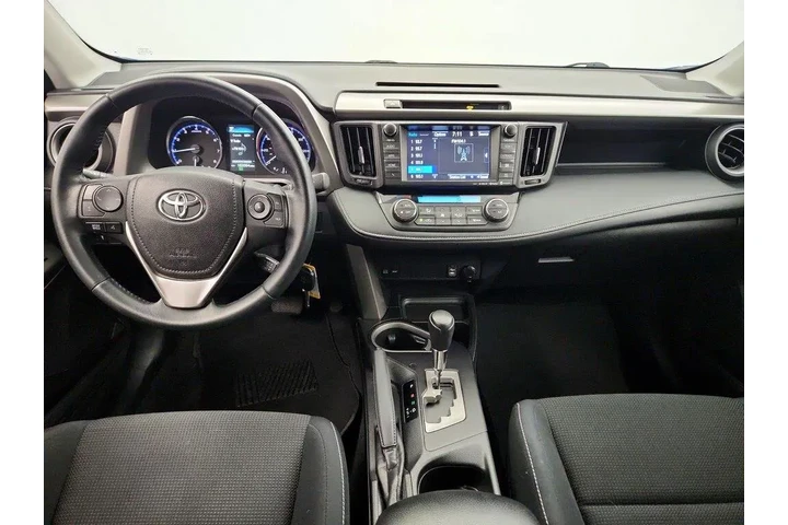 $16998 : Toyota RAV4 2016 AWD XLE 4dr image 9