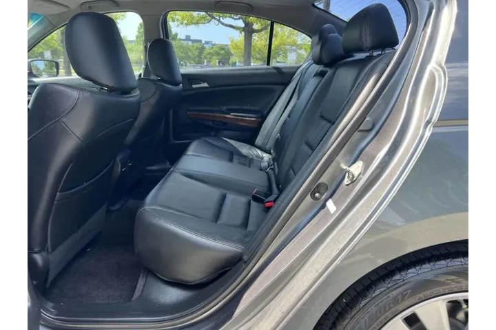 $8900 : 2011 Accord EX-L image 9
