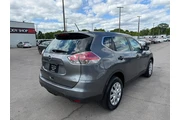 $9980 : 2016 Rogue SV thumbnail