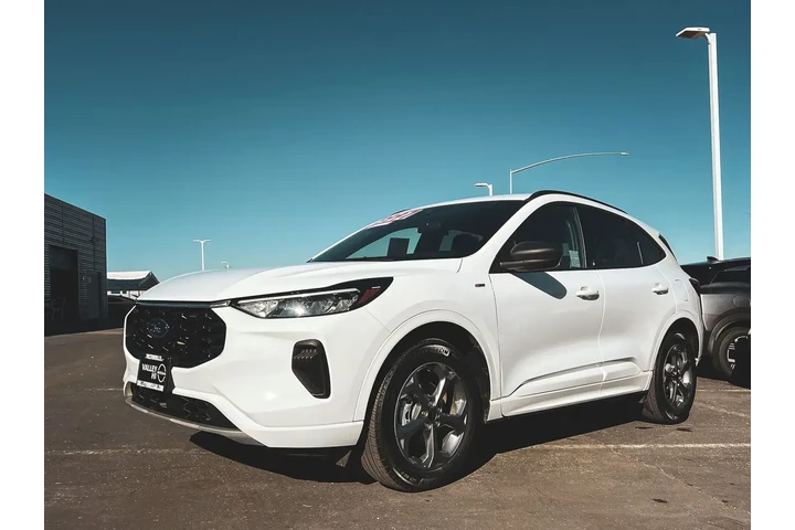 $22998 : Ford Escape 2023 AWD ST-Line image 7