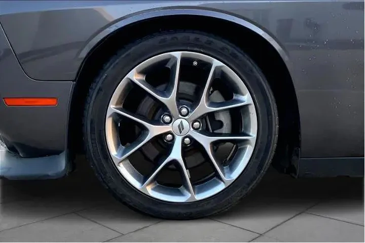 $25438 : Dodge Challenger 2023 GT 2dr image 10