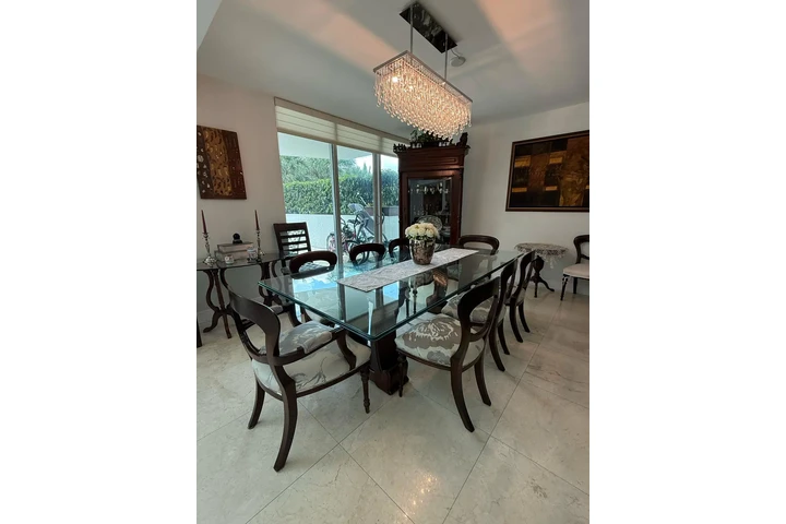 VENDO FINOS MUEBLES, ALFOMBRAS image 7