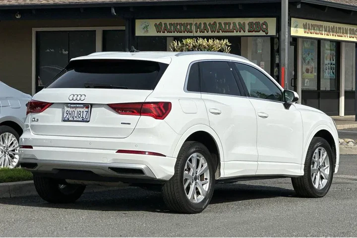 $27400 : Audi Q3 2023 AWD quattro Pre image 3