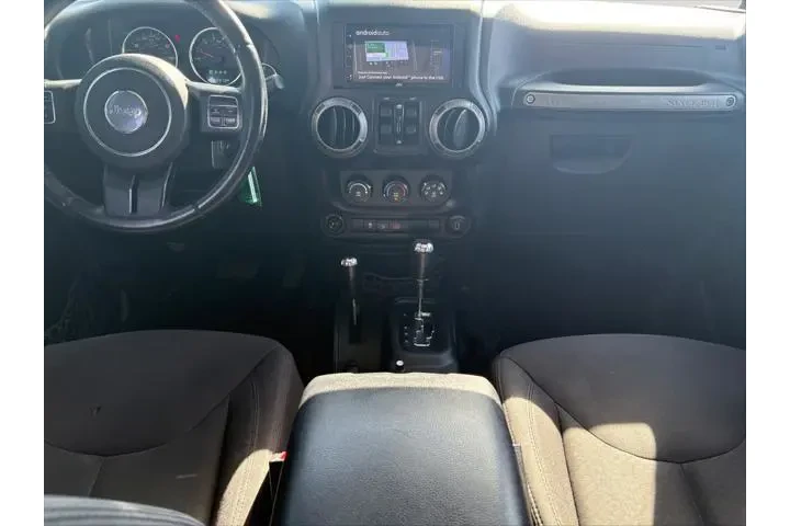 $16252 : Jeep Wrangler Unlimited 2016 image 10