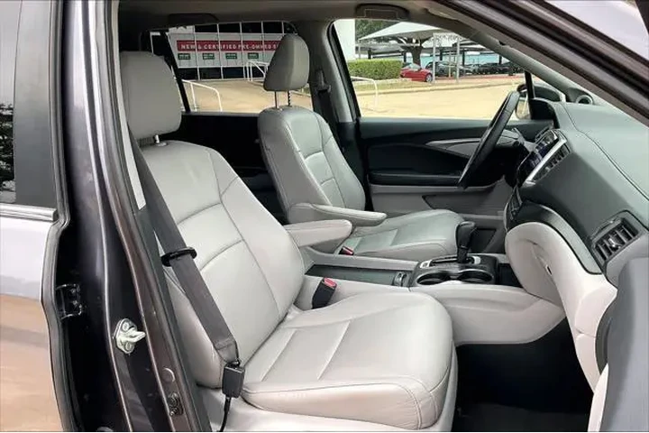 $15998 : Honda Pilot 2017 AWD EX-L 4d image 7