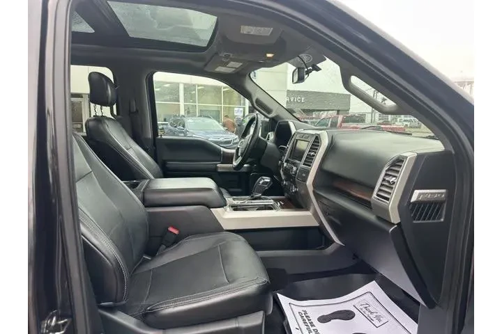 $16000 : Ford F-150 2015 4x4 Lariat 4 image 8