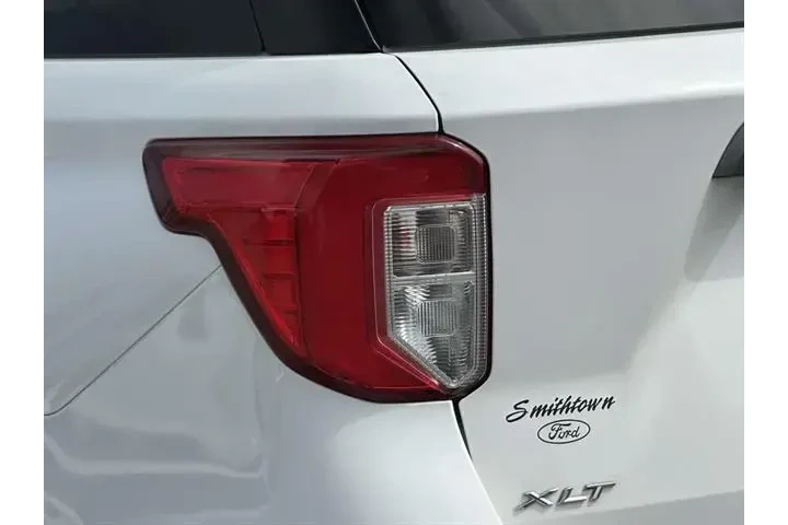 $33494 : Ford Explorer 2023 AWD XLT 4 image 9