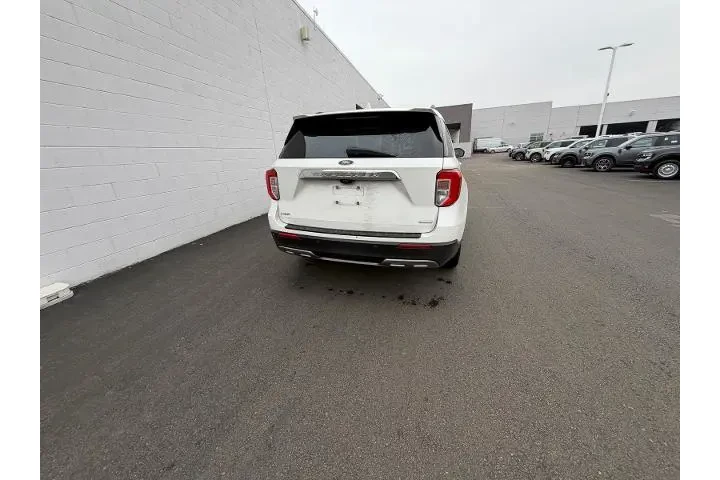 $18951 : Ford Explorer 2020 XLT 4dr S image 4