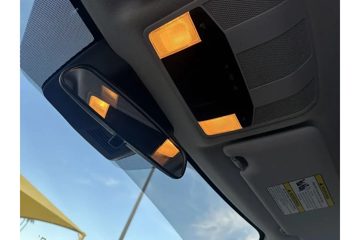 $22449 : Mitsubishi Eclipse Cross 202 image 7