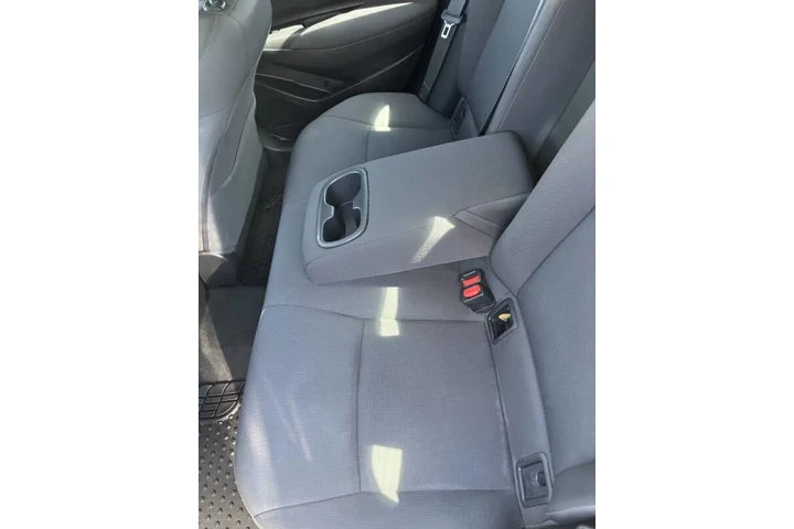 $17999 : 2021 Corolla LE image 6
