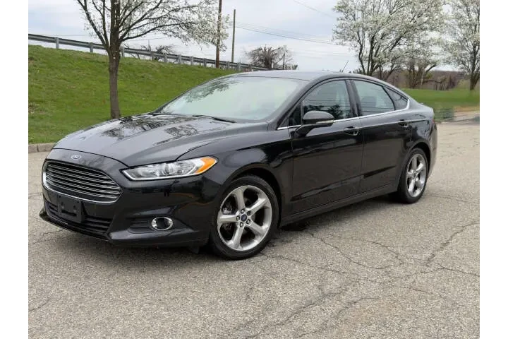 $8499 : 2015 Fusion SE image 3