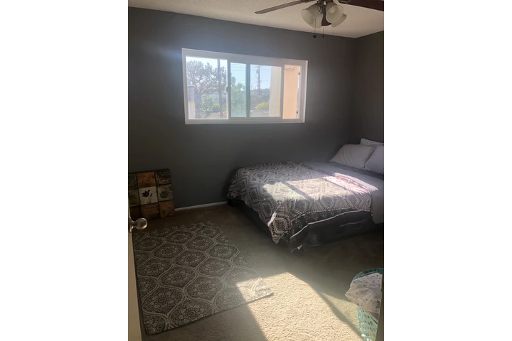 $1410 : BELLA RECAMARA image 4