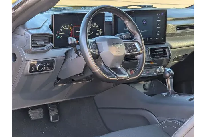 $25287 : Ford Mustang 2024 EcoBoost P image 10