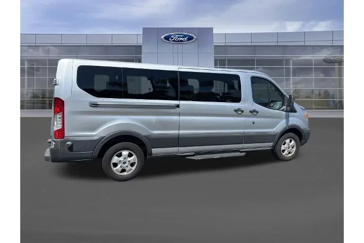 $24754 : Ford Transit 2017 350 XL 3dr image 5