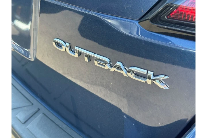 $25995 : Subaru Outback 2022 AWD Prem image 2