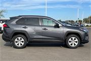 $22998 : RAV4 LE thumbnail