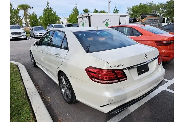 $18695 : Mercedes-Benz E-Class 2016 E image 3