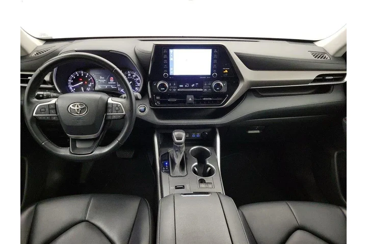 $32998 : Toyota Highlander 2022 XLE 4 image 9