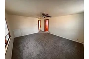 $1250 : Rental property with 2 bedro thumbnail