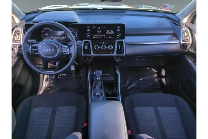 $27538 : Kia Sorento 2023 LX 4dr SUV image 10