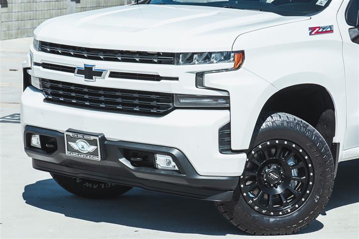 $32999 : 2019 Silverado 1500 RST image 3