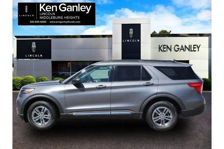 $31998 : Ford Explorer 2022 AWD XLT 4 image 4