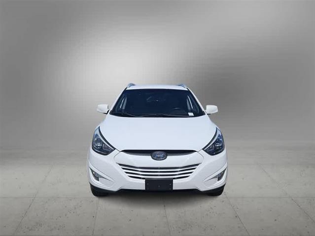 $9990 : Pre-Owned 2015 Hyundai Tucson image 8