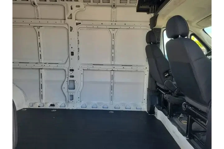 $39591 : Ram ProMaster 2025 SLT 2500 image 9