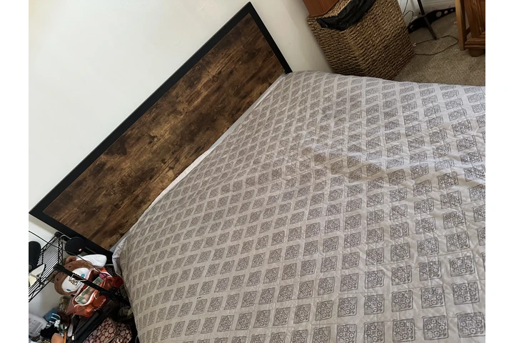 $250 : Se vende cama matrimonial image 5