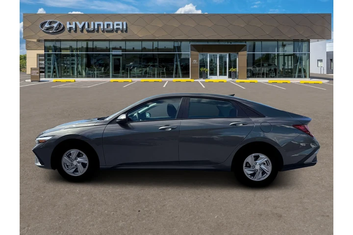 $22995 : Hyundai ELANTRA 2026 SE 4dr image 3