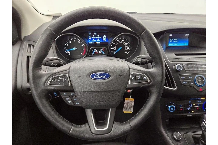$11998 : Ford Focus 2015 SE 4dr Hatch image 10