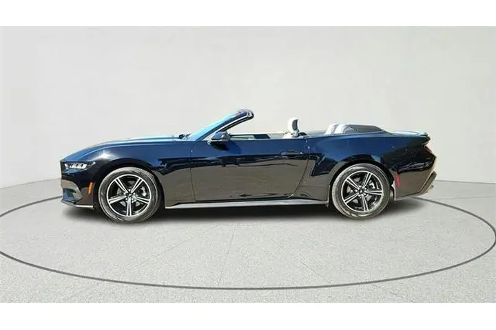 $33767 : Ford Mustang 2024 EcoBoost 2 image 6