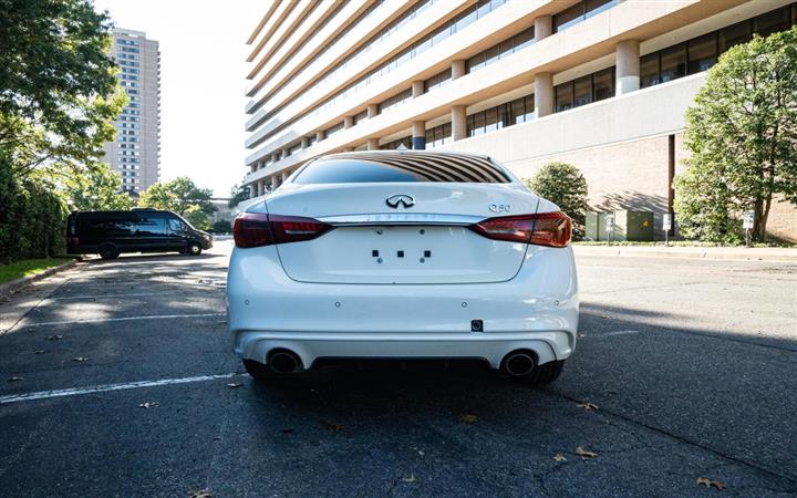 $23050 : 2021 INFINITI Q50 image 5