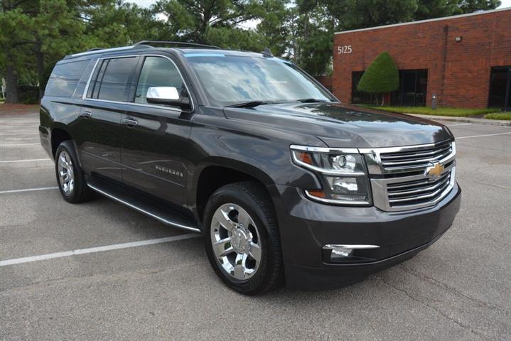 2016 Suburban LTZ image 5