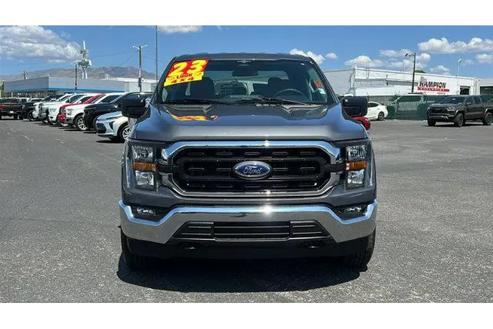 $37984 : Ford F-150 2023 4x4 XL 4dr S image 2