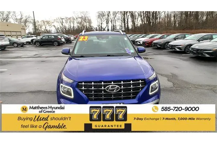 $18490 : Hyundai VENUE 2023 Limited 4 image 8