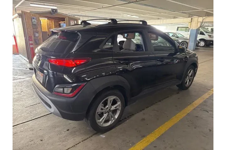 $20995 : Hyundai KONA 2023 SEL 4dr Cr image 3