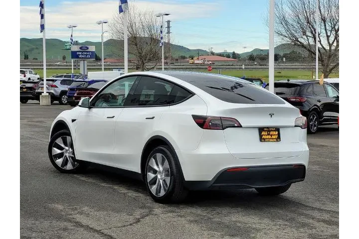 $29900 : Tesla Model Y 2022 AWD Long image 6