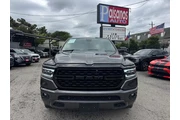 2023 RAM 1500 Big Horn Crew C thumbnail