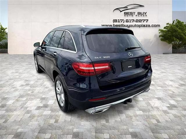 $17495 : 2017 MERCEDES-BENZ GLC GLC 30 image 5