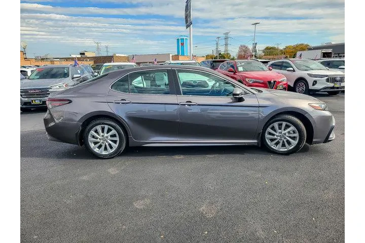 $25925 : Toyota Camry 2023 SE 4dr Sed image 9