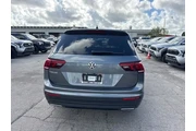 $15888 : Volkswagen Tiguan 2020 S 4dr thumbnail