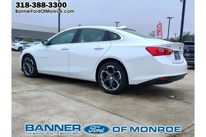 $17875 : Chevrolet Malibu 2023 LT 4dr image 4