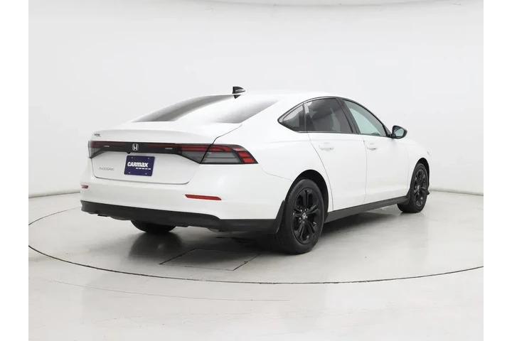 $27998 : Honda Accord 2025 SE 4dr Sed image 8