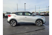 $12597 : Nissan Kicks 2018 S 4dr Cros thumbnail